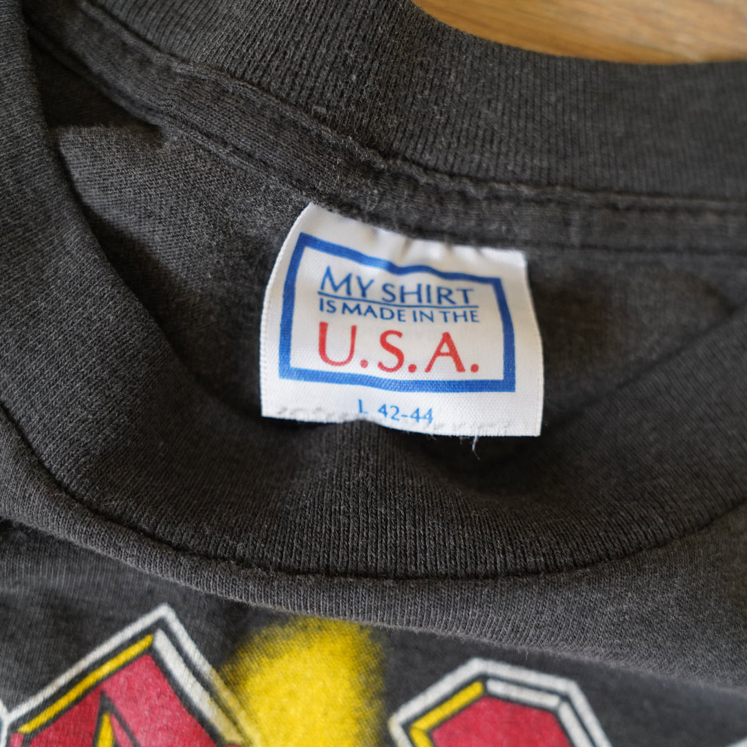 AC/DC Tour Cut-Off