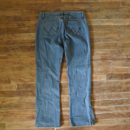 Y2K Wrangler Cowboy Cut Mid Rise Jeans