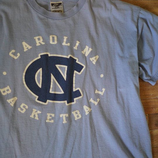 1990's Nike Tar Heels Basketball Tee
