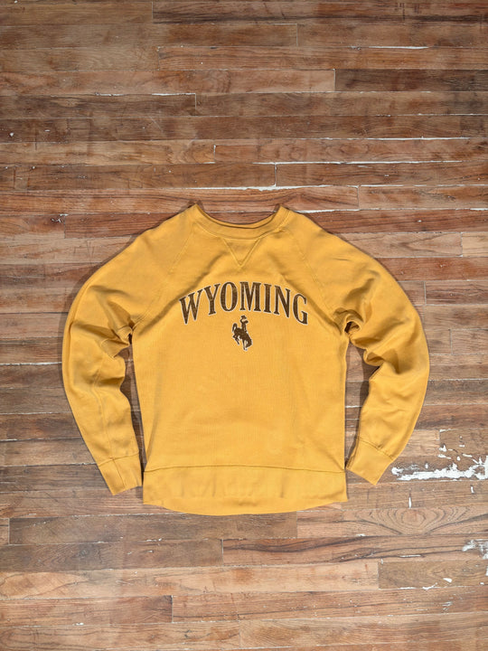 103 Mid 2000s Wyoming Cowboys Crewneck Sweatshirt