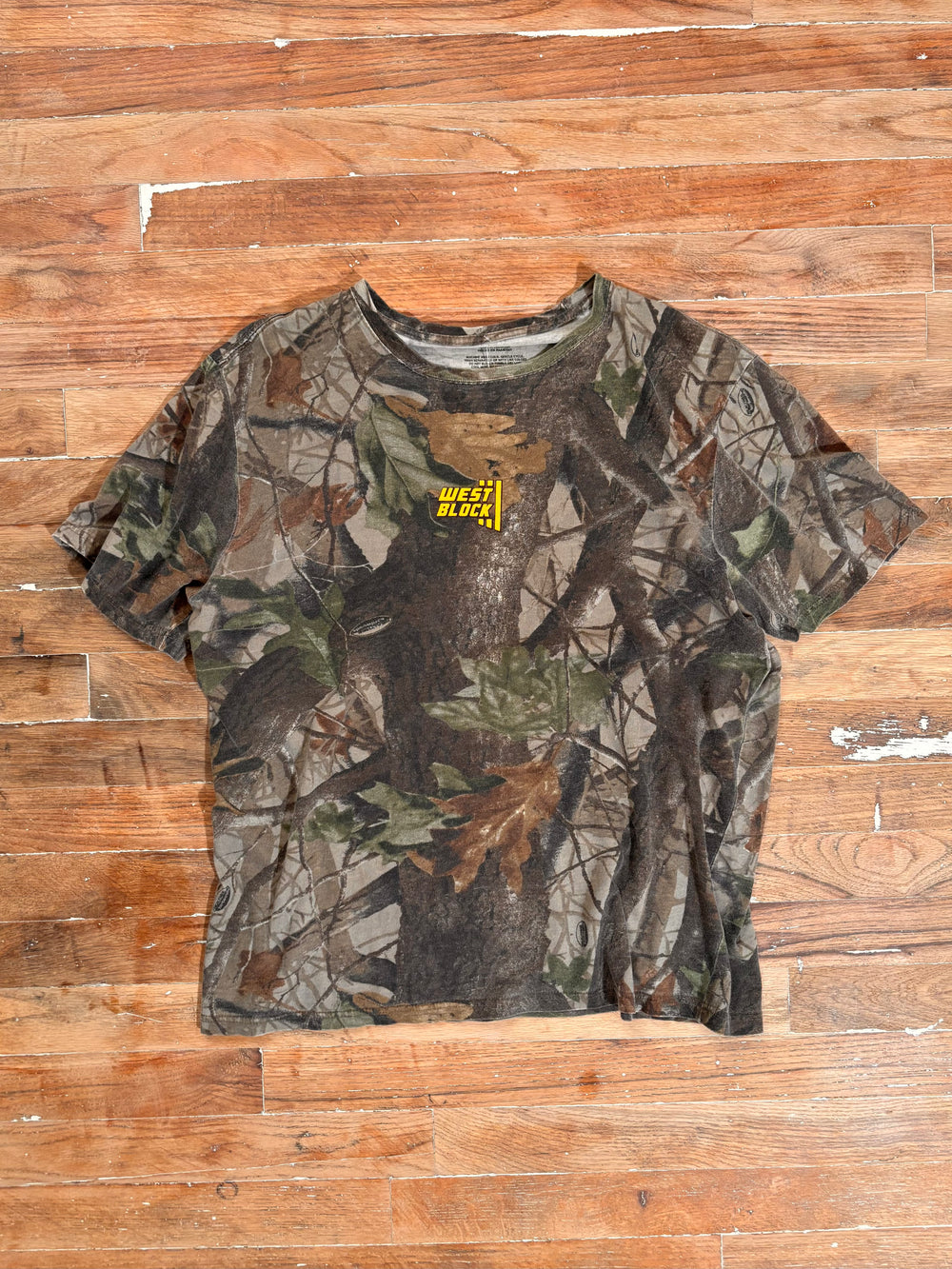 Vintage Realtree Hardwood Camo T-Shirt